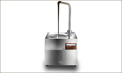 テンパリングマシン(調温)｜チョコレート製造機械｜谷沢菓機工業株式会社