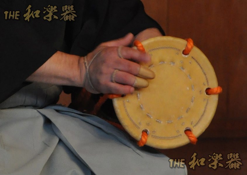 THE和楽器｜能｜大鼓（おおつづみ=大皮おおかわ）の詳細