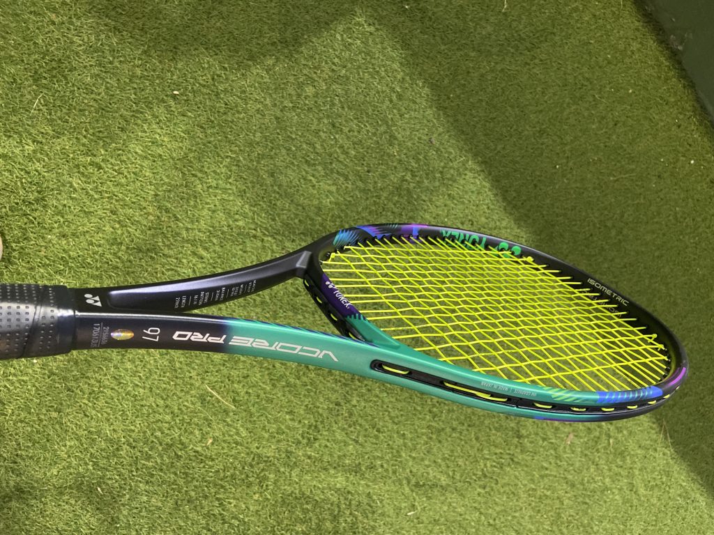 ヨネックス ブイコアプロ VCORE PRO 100 JP YONEX V CORE PRO 100