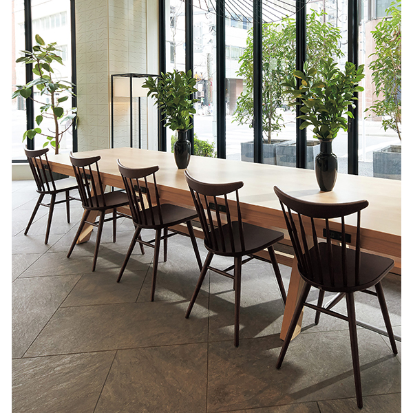 セトル 木製椅子 クレス（CRES）｜店舗家具ピースワーク