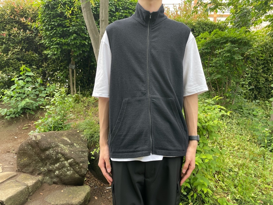 COMOLI/コモリ】のシルクネップジャージベストを買取入荷しました