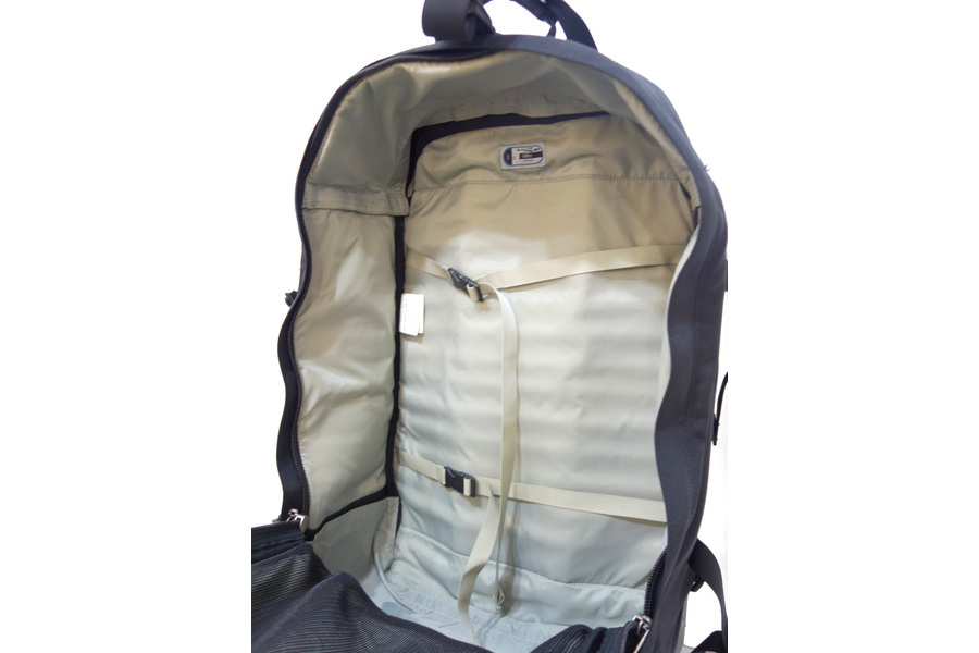 karrimor(カリマー) airport pro70 キャリーケース入荷！スタッフも