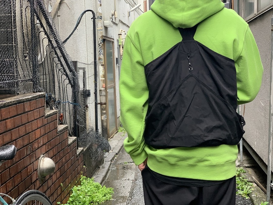 Mountain Research/マウンテンリサーチよりFlower Carrier Half Vest