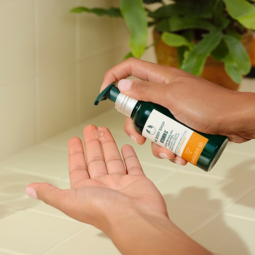 C グロウ リキッドピール (顔用洗浄料)｜ THE BODY SHOP（ザボディ