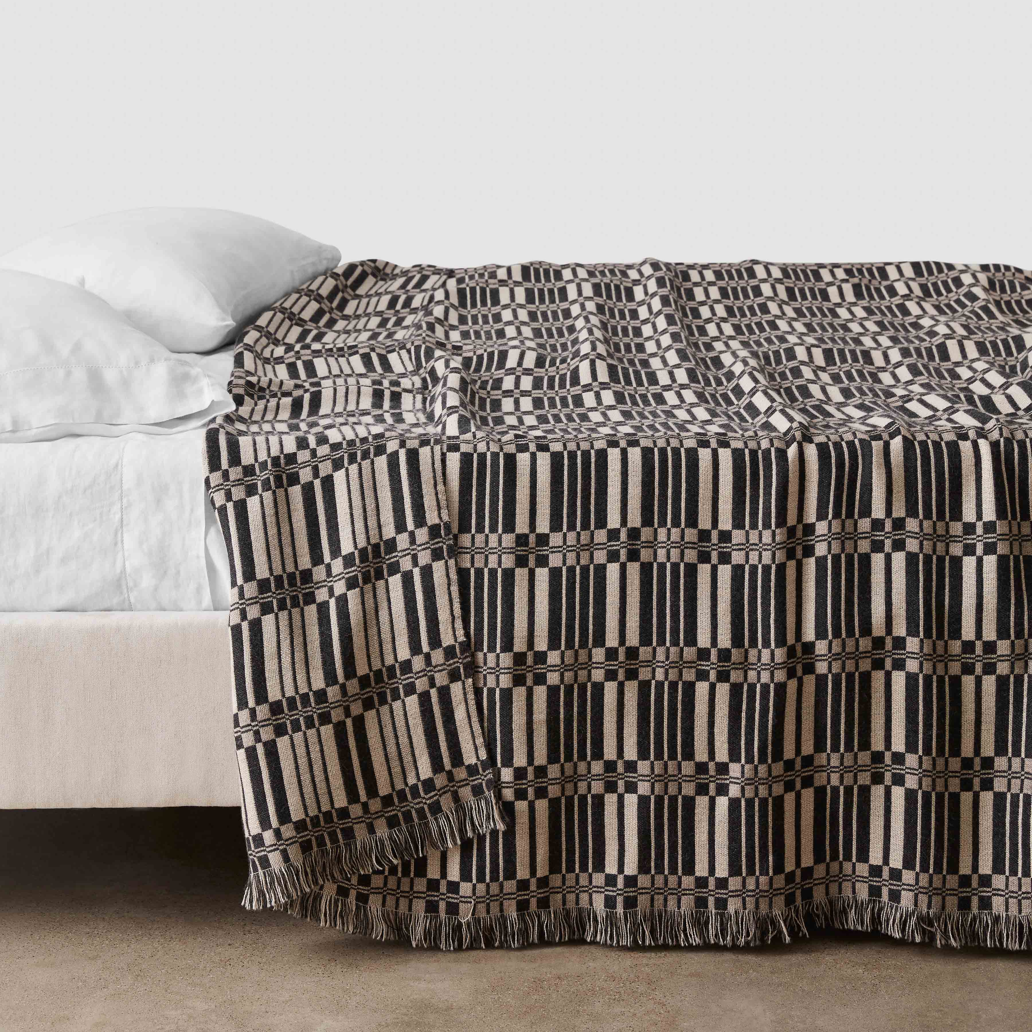 Olmo Alpaca Bed Blanket – The Citizenry