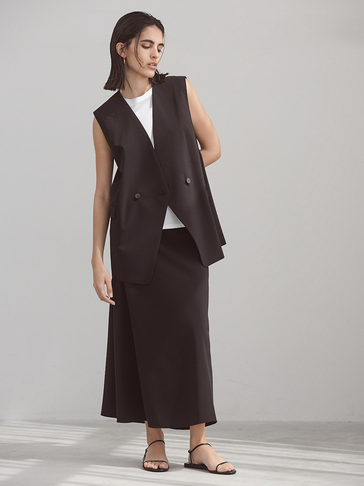 LOOK BOOK SUMMER 2023 | Theory luxe（セオリーリュクス）公式通販サイト