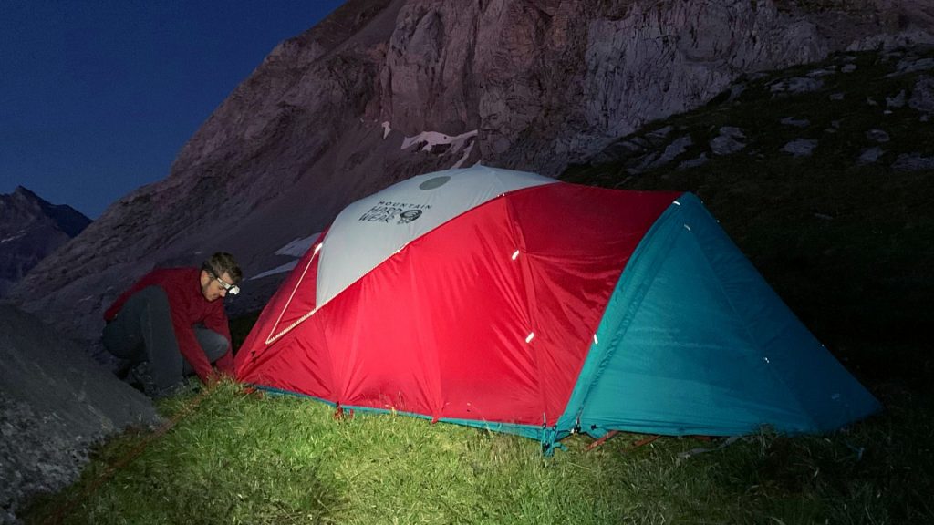 Mountain Hardwear Trango 4 Review: Our Detailed Field Test - The