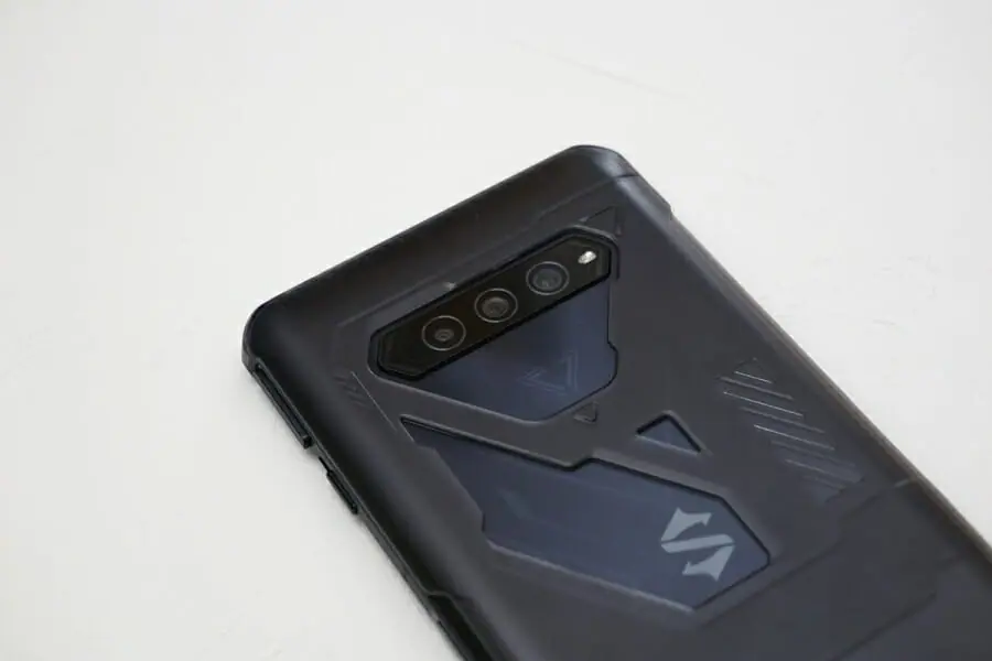 Black Shark 4』レビュー | 買い得なゲーミングスマホがほしいならこれ