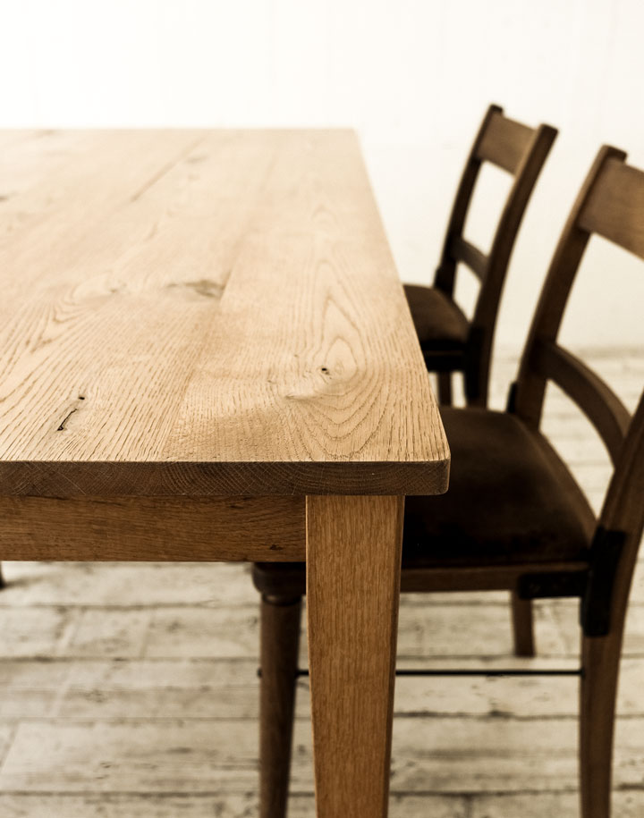 SZ TABLE | TRUCK FURNITURE