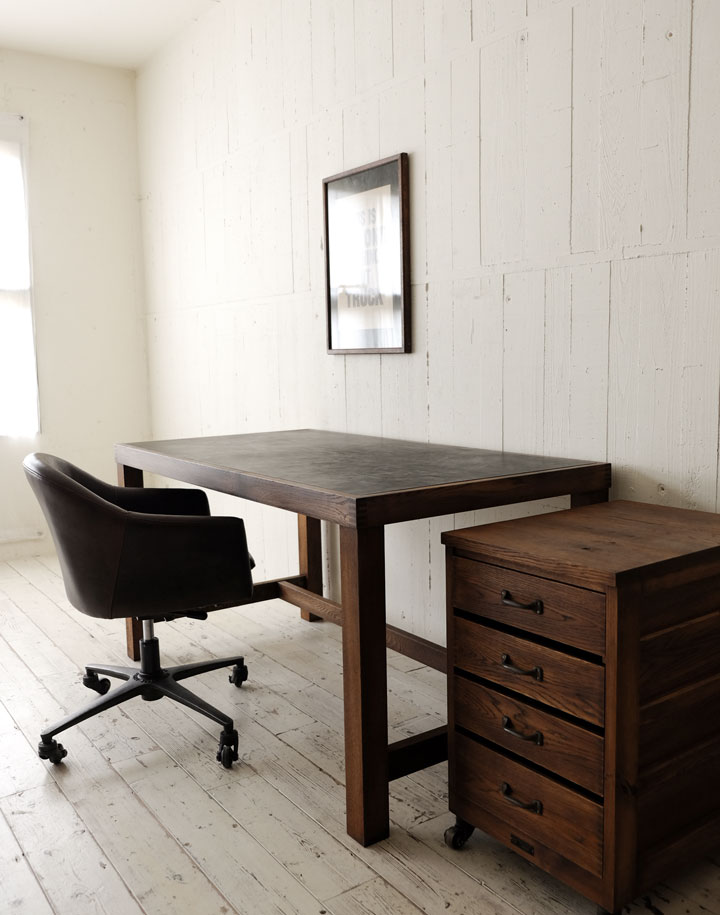 BT DESK CHAIR | TRUCK FURNITURE