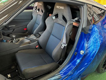 NISSAN フェアレディZ RZ34（2024年） に RECARO（レカロ） SR-7F