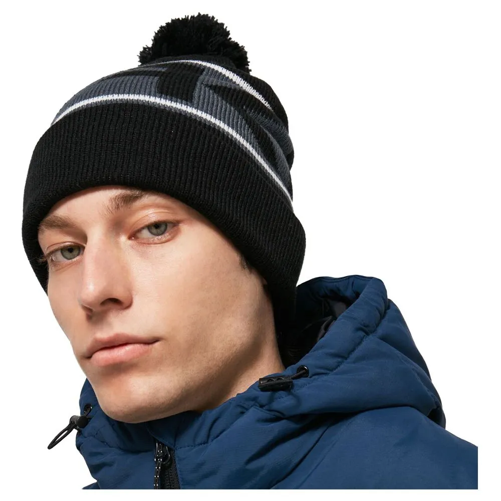 Oakley Factory Cuff ビーニー 黒 | Trekkinn ビーニー