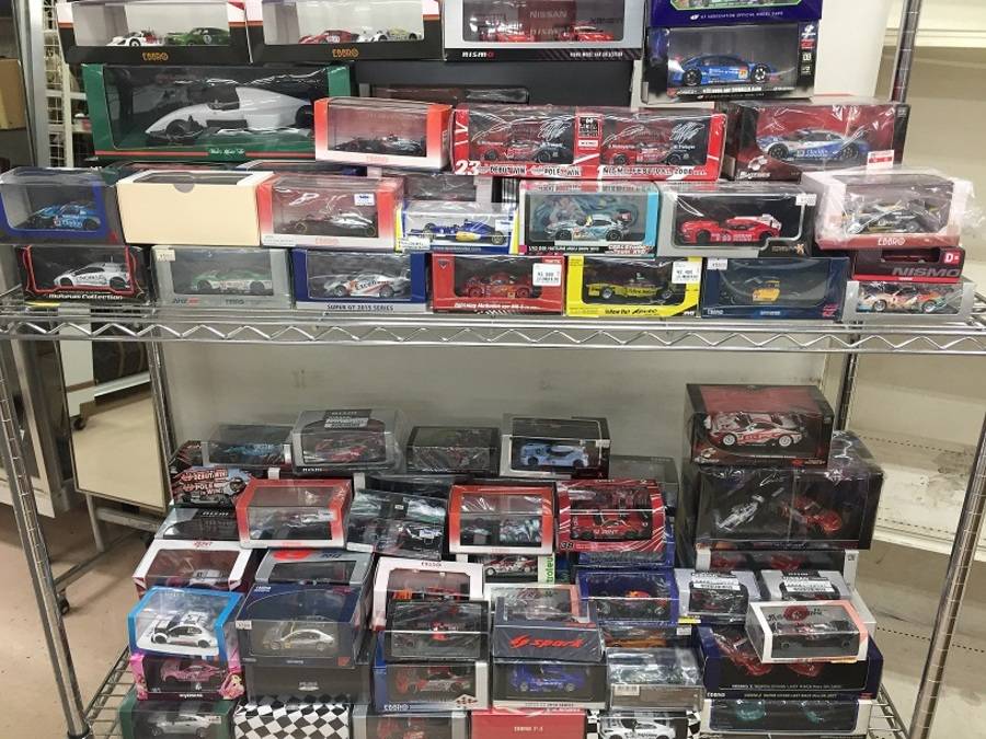 コレクターは必見！ミニカーが大量入荷です！！【町田店】｜2017年08月