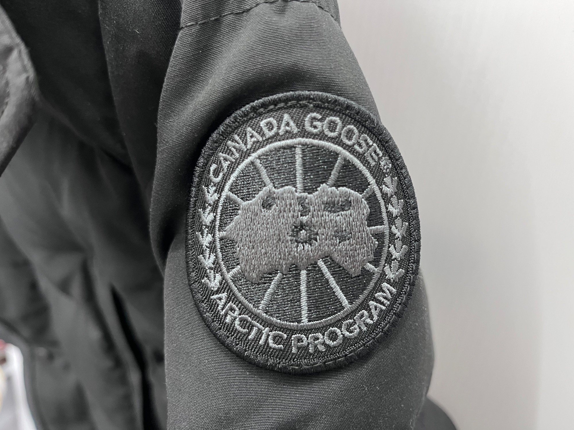CANADA_GOOSE(カナダグース)の”WYNDHAM PARKA BLACK LABEL”をご紹介し