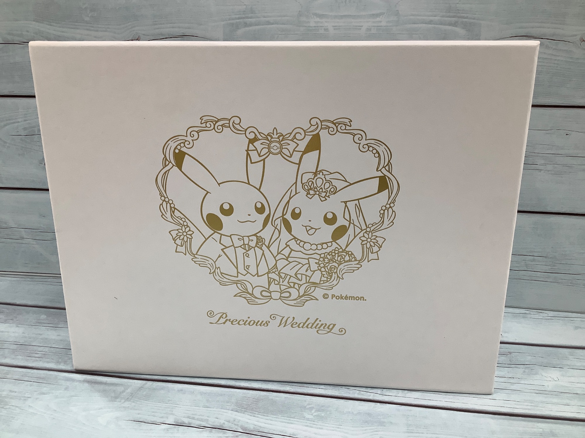 Pokemon Center Precious Wedding ペアピカチュウ 入荷いたしました