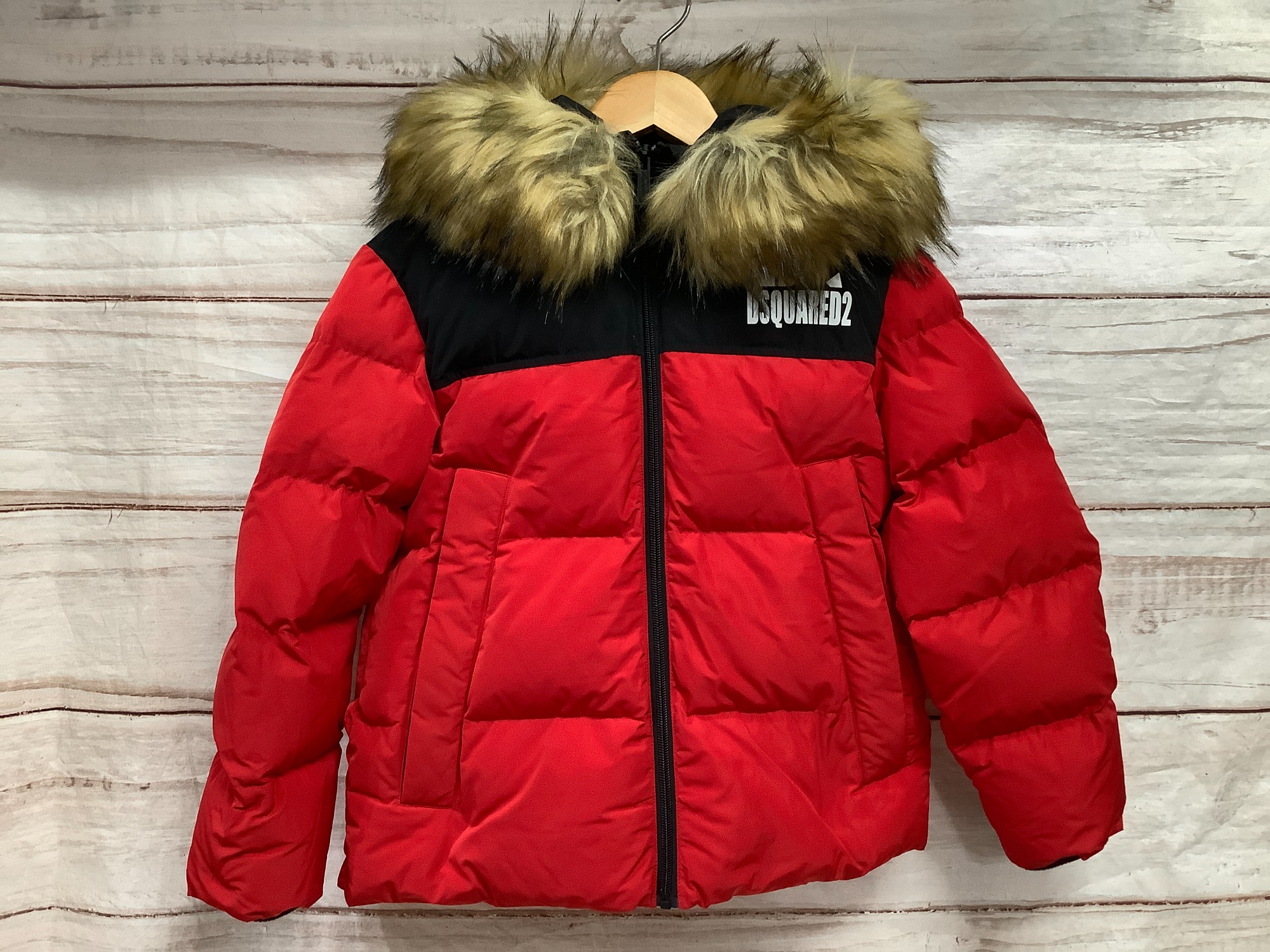 DSQUARED2(ディースクエアード2)中綿ジャケット キッズ130cm のご紹介