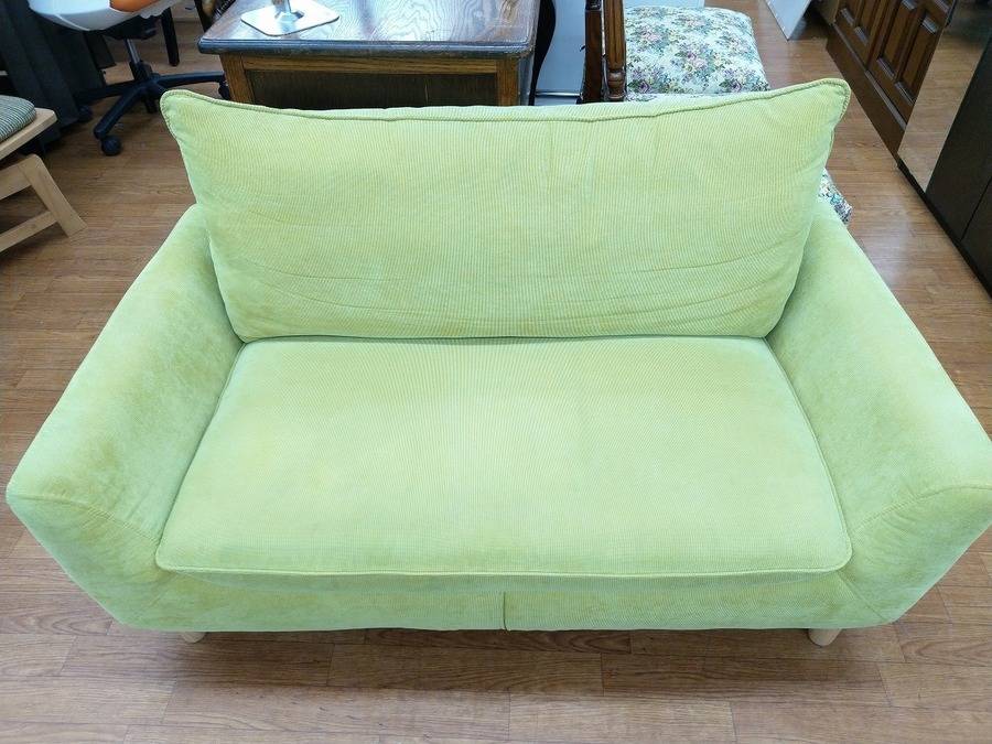 可愛いグリーン！ニトリの2人掛ソファーが入荷致しました！｜2018年03