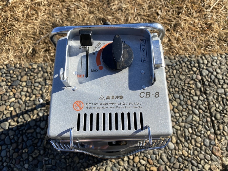 廃盤品！！iwatani(イワタニ)カセットガスヒーター CB-8が買取入荷致し