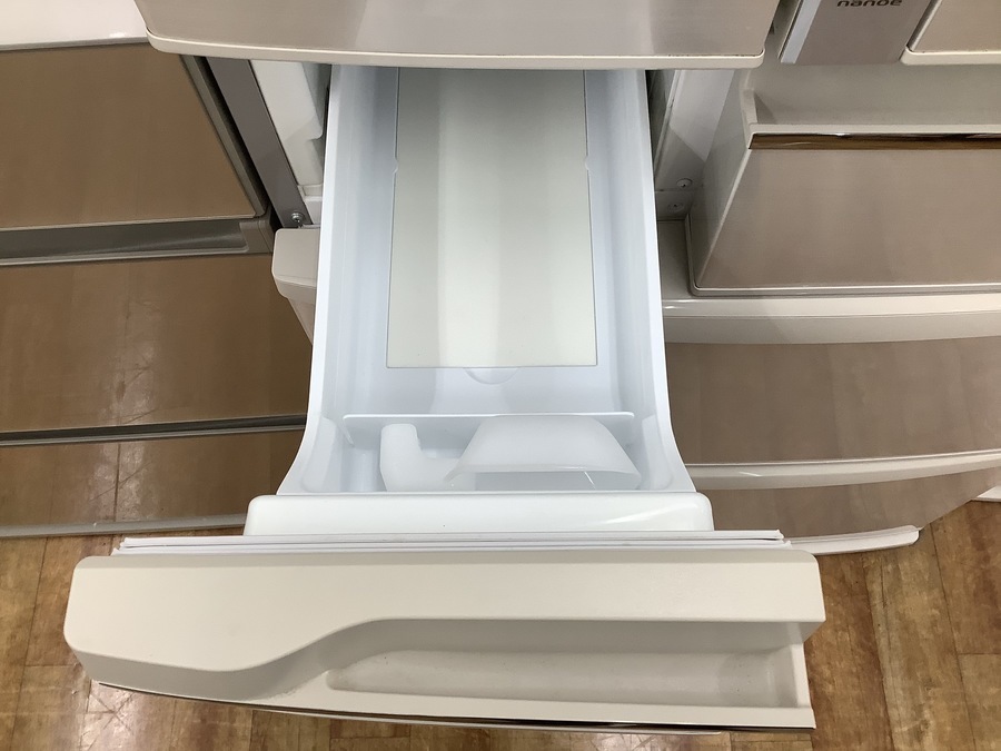 Panasonic（パナソニック）6ドア冷蔵庫 2011年製入荷致しました