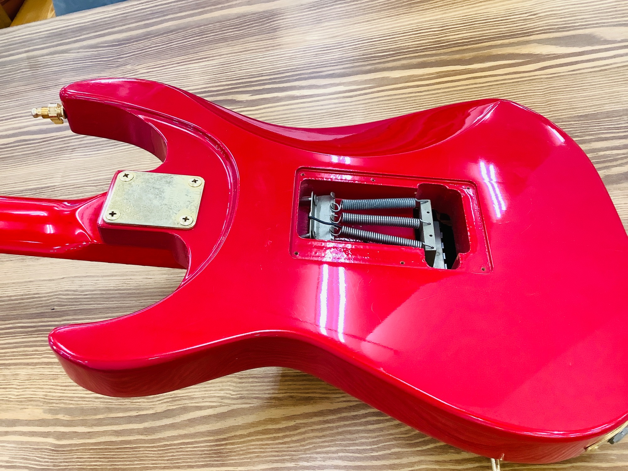 楽器用品買取強化中！！】FERNANDES・LA-CUSTOM-KKのエレキギターが