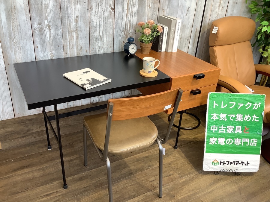 METROCS（メトロクス）】フレンチモダンの名作デスク（F031）が入荷