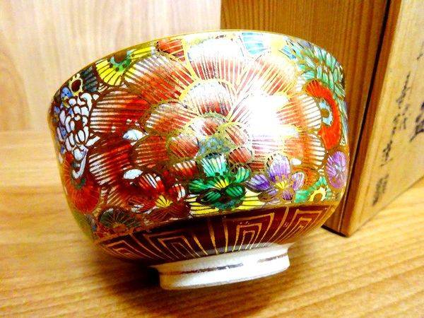 一点モノの魅力。十四代 沈壽官作 苗代川焼茶碗のご紹介です。【東大阪