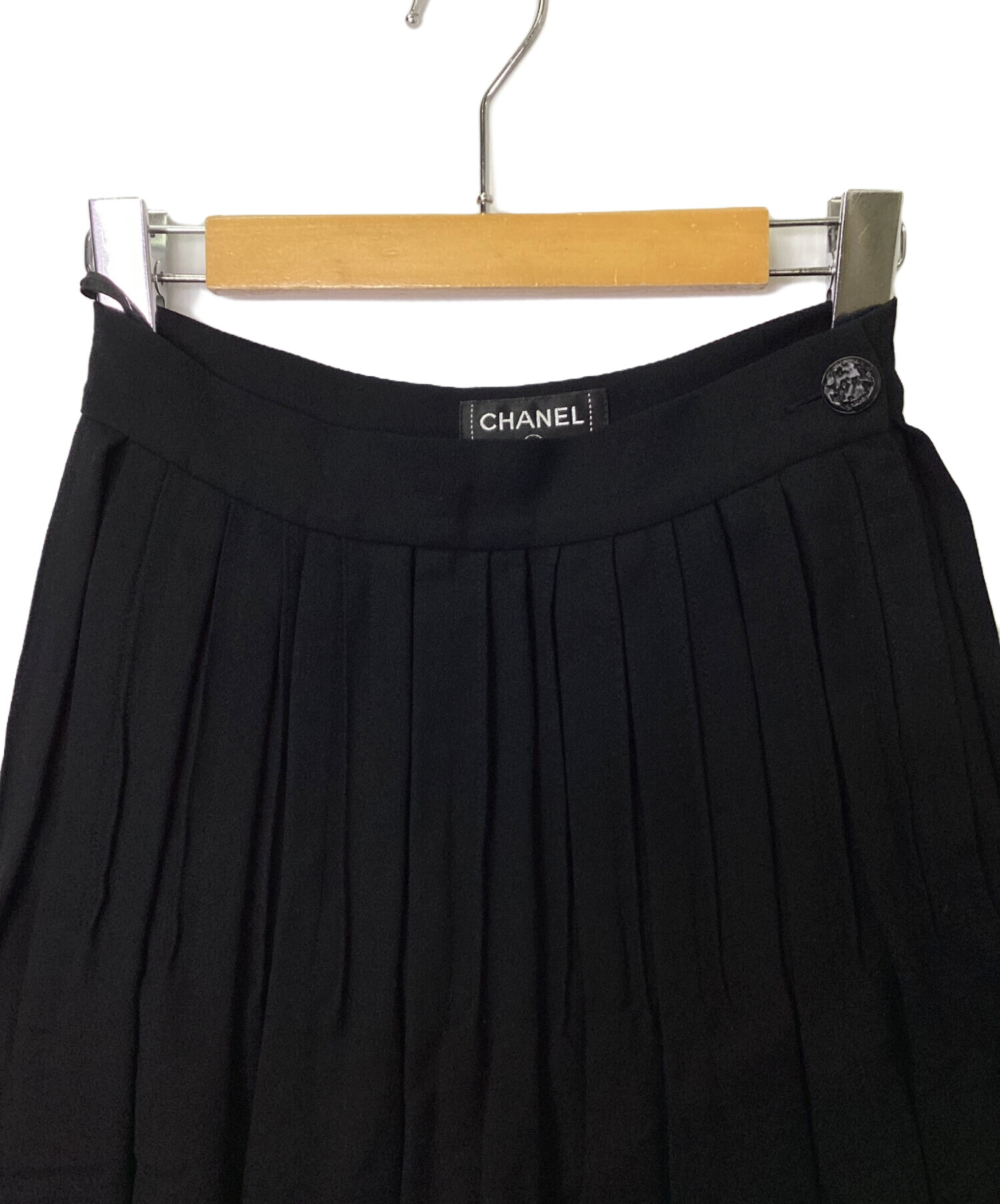 中古・古着通販】CHANEL (シャネル) プリーツスカート ブラック サイズ