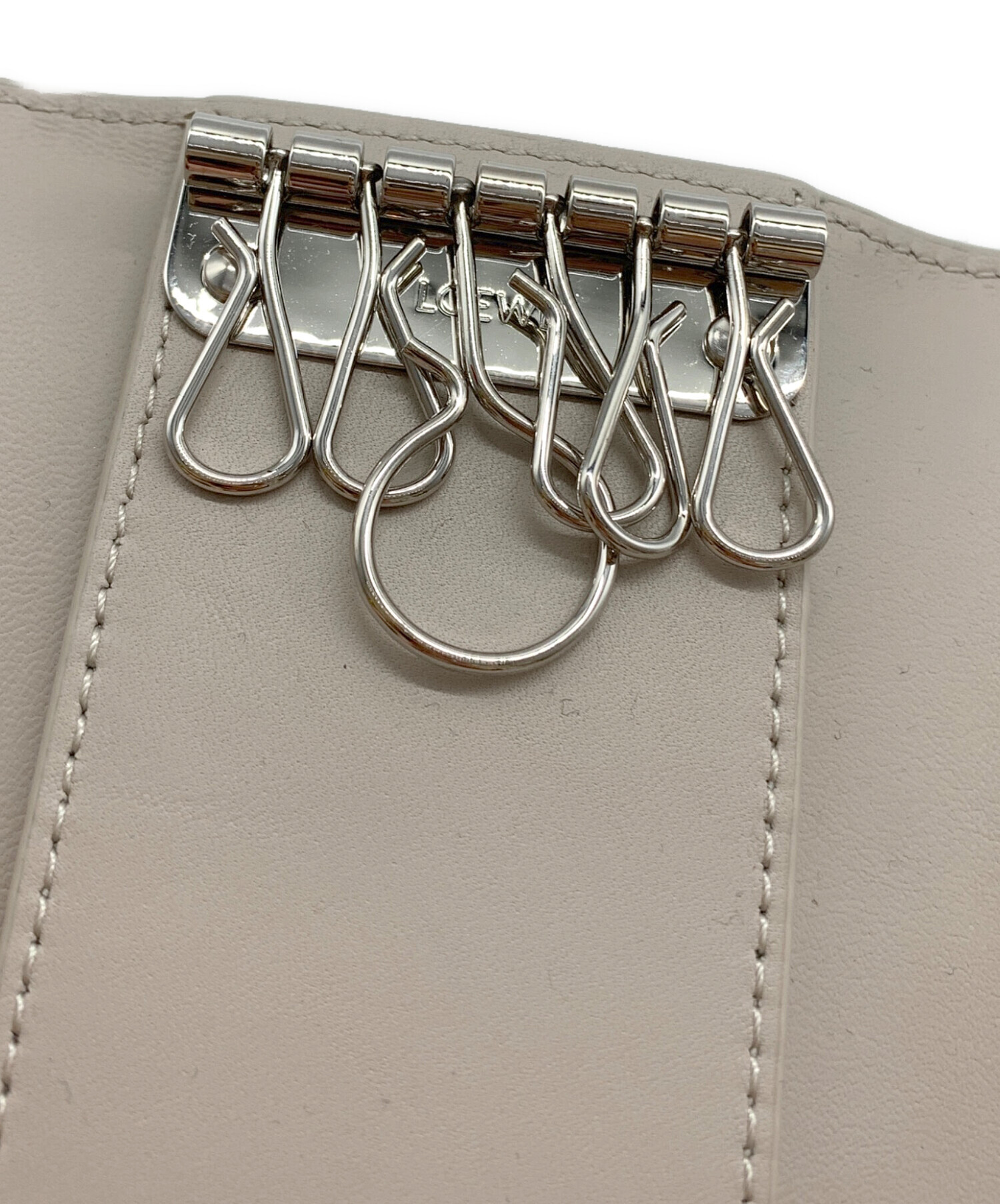中古・古着通販】LOEWE (ロエベ) LOEWE（ロエベ）6連キーケース ライト