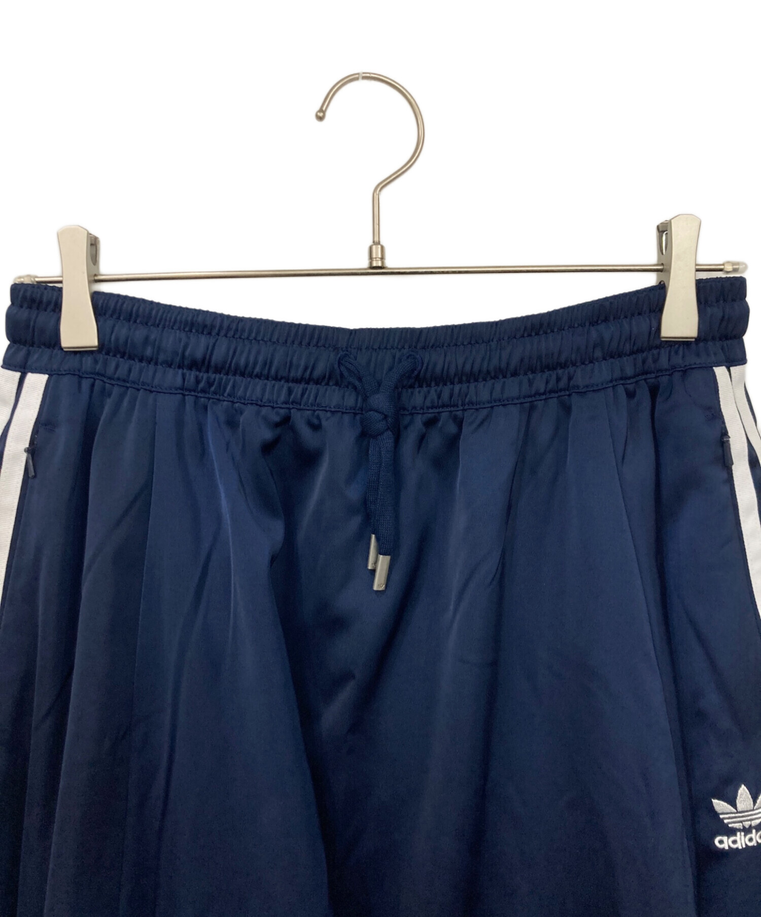 中古・古着通販】adidas (アディダス) ロングサテンスカート ネイビー
