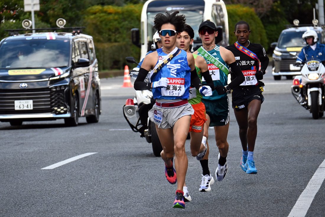 陸上競技部駅伝チームが箱根駅伝往路で総合10位となりました