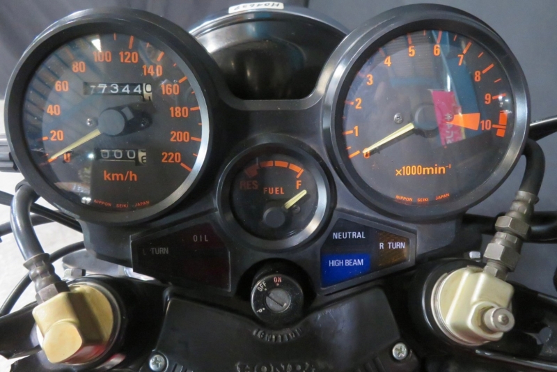 CBX550F ☆特選車☆ ノーマル車｜275万円｜旧車・絶版バイクならウエマツ