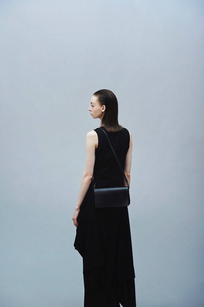 discord Yohji Yamamoto AW21-22 COLLECTION | Yohji Yamamoto (ヨウジ