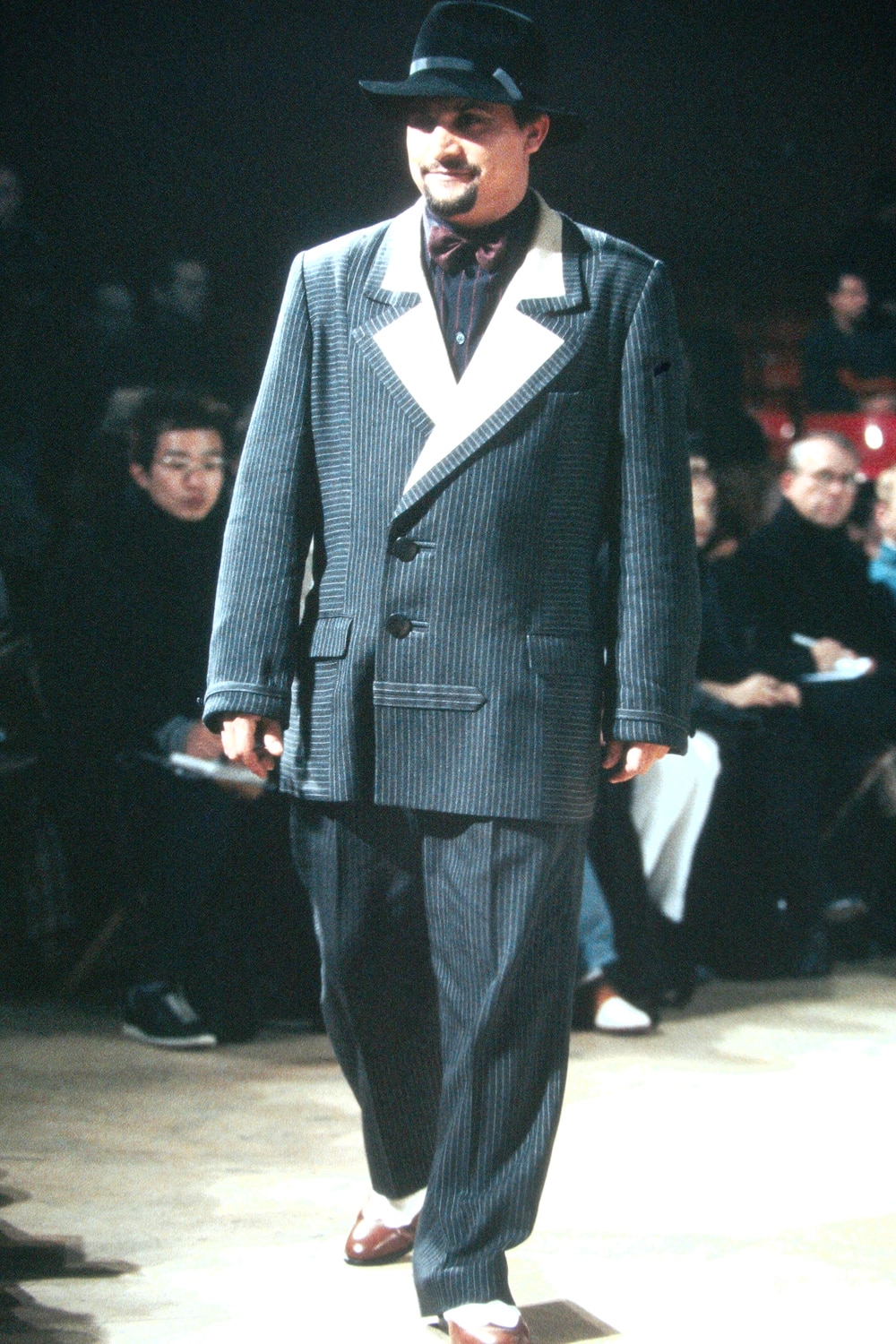 AUTUMN / WINTER 1999-2000 | Yohji Yamamoto (ヨウジヤマモト