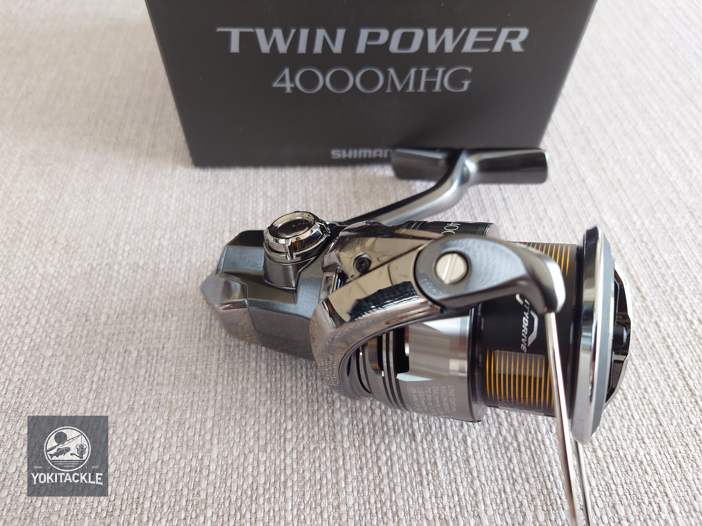 Brand New Shimano 24 Twin Power 4000MHG Spinning Fishing Reel