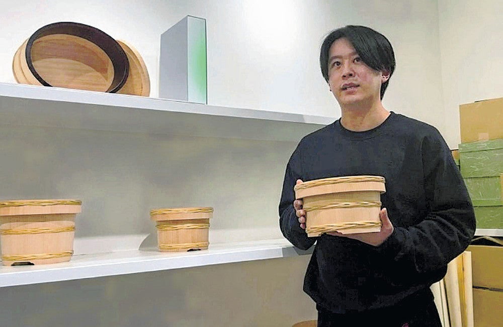 秋田：あきたの手仕事（2）秋田杉桶樽 伝統継承「今の形」追求：地域