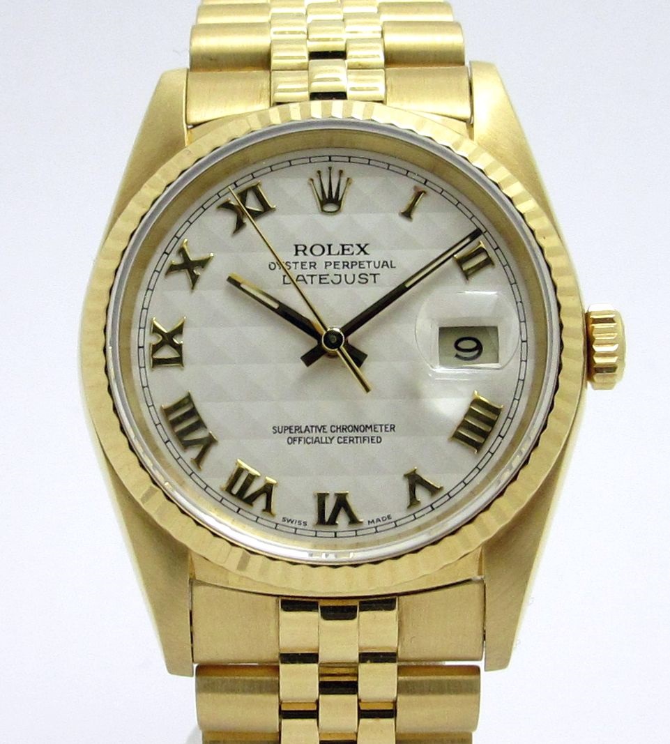 ロレックス ROLEX ”アイボリーピラミッドダイヤル K18YG無垢