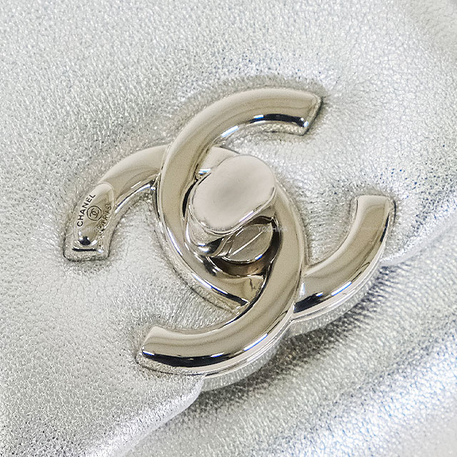 恵比寿明治通り店】2025年秋冬 CHANEL シャネル ショルダーバッグ