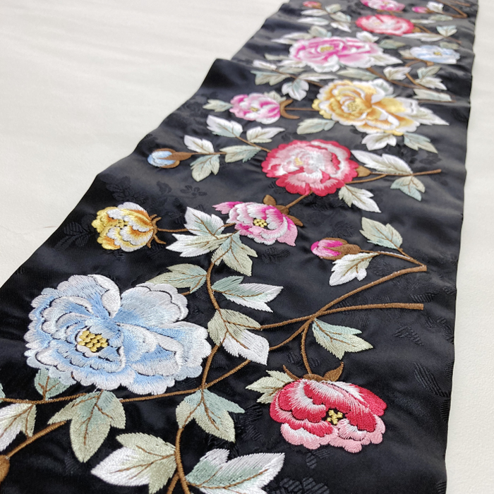 韓服チマチョゴリのマルギ帯牡丹刺繍黒2オウドン・縫製済 胸帯・マルギ