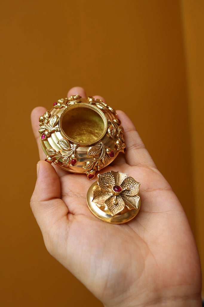 Flower Leaf KumKum Box – zahana