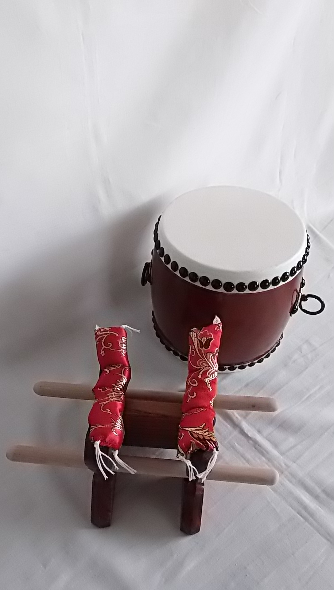 和太鼓) 小太鼓 ミニ太鼓 飾り太鼓 Amazon.co.jp: ミニ太鼓 和太鼓