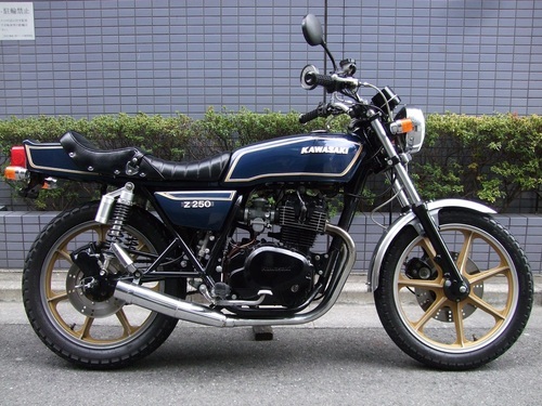 Z250FT ( KAWASAKI ) | 東京都上野のバイク街にあるバイクショップ