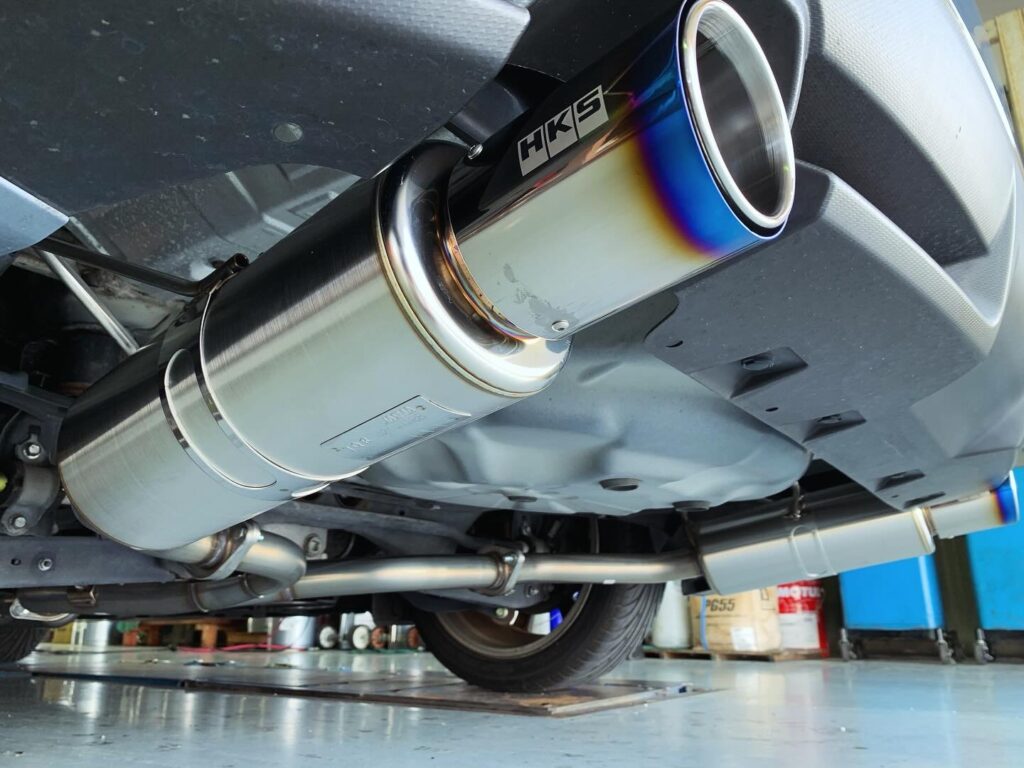 レヴォーグ VMG HKS Hi-Power SPEC-L II取付 - ZEROMAX
