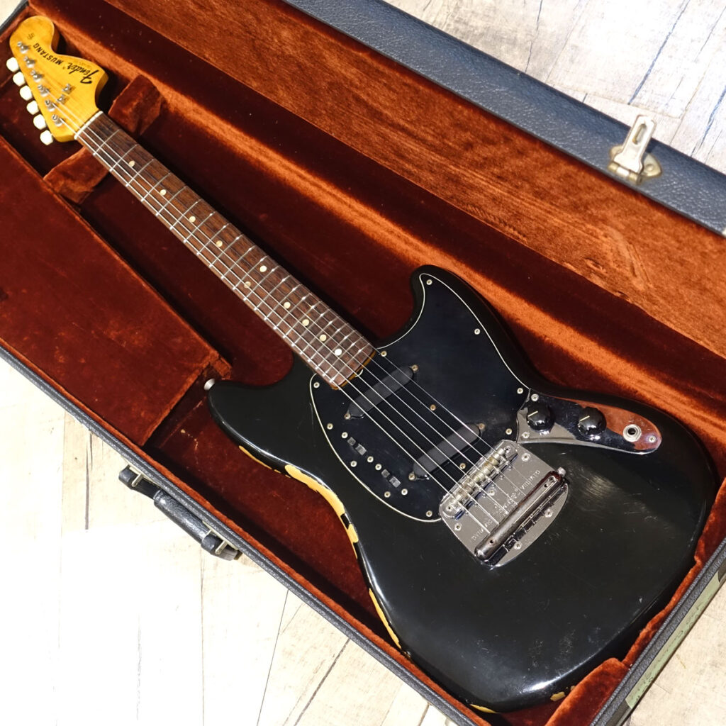 中古】Fender / Mustang Black 1976年製【3.79kg】【S/N:621128