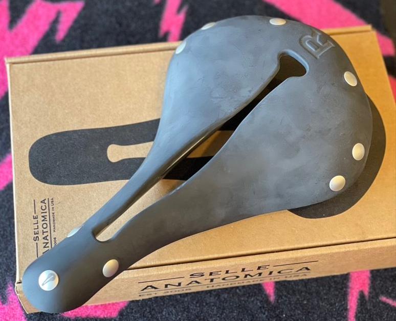 SELLE ANATOMICA / R2 / Rubber Saddle /セラアナトミカ /サドル