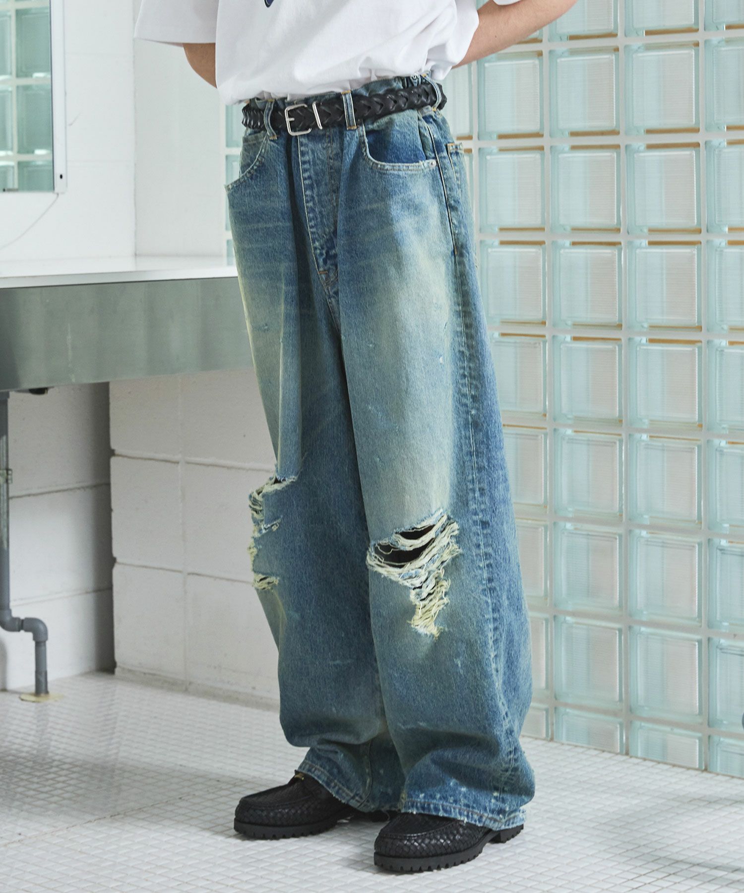 OPENING ACT] ラグジュアリークオリティダメージバギーデニム