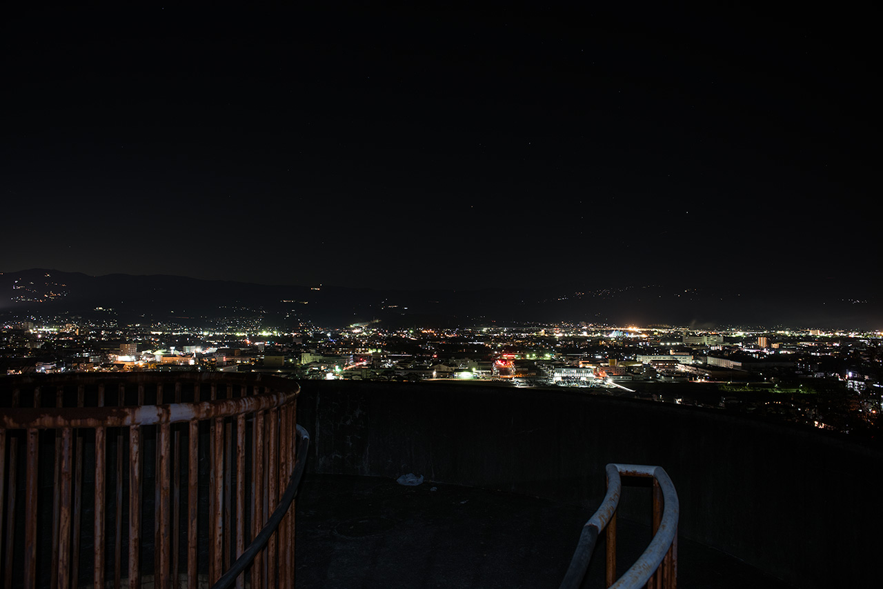 本城山公園の夜景 (静岡県駿東郡清水町) -こよなく夜景を愛する人へ
