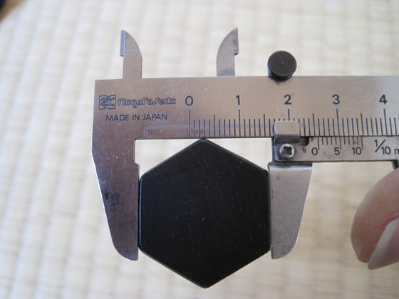 糸巻の種類、材質