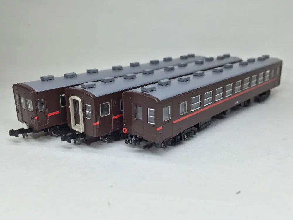 真岡鐵道 50系客車赤帯 入線です。TOMIX 98213 | NGaugeJP - 横濱模型