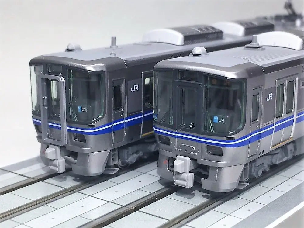 KATO 521系（2次車）入線ですよ(^^♪ 10-1395 | NGaugeJP - 横濱模型