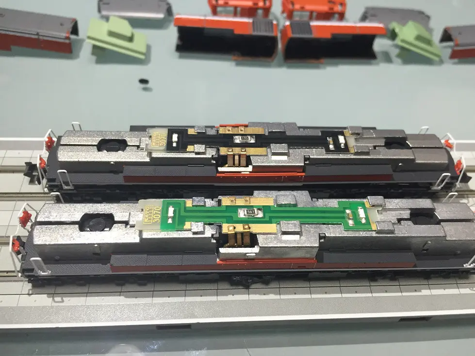 DD51 500番台 中期 耐寒形（3灯形）が入線しました。KATO 7008-8